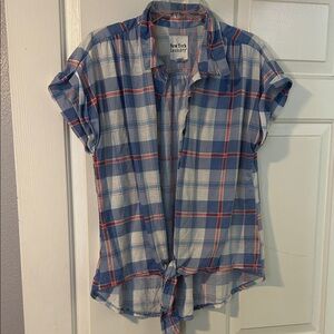 New York Laundry Blue and Red Plaid Tie-Front Shirt